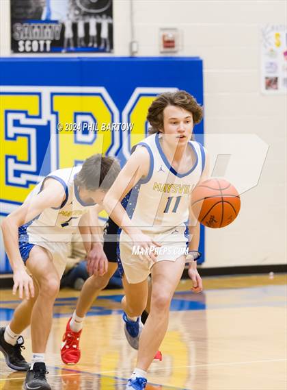 Thumbnail 1 in Morgan @ Maysville (OHSAA East District Division II East 1 Round 1) photogallery.