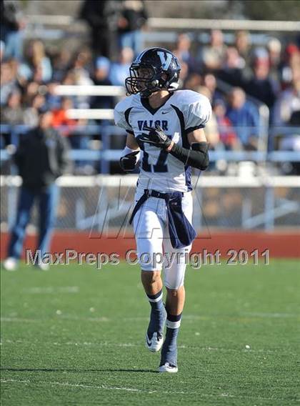 Thumbnail 2 in Valor Christian @ Broomfield (CHSAA 4A Semifinal) photogallery.