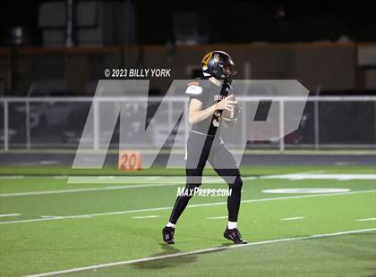 Thumbnail 1 in Grand Saline vs Winona photogallery.