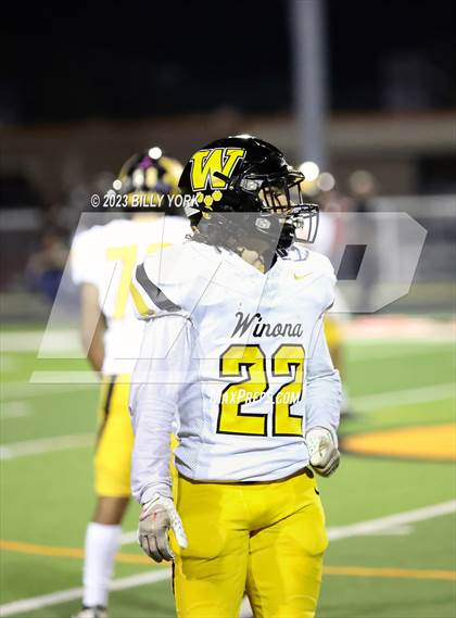 Thumbnail 2 in Grand Saline vs Winona photogallery.