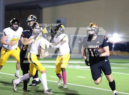Thumbnail 1 in Grand Saline vs Winona photogallery.