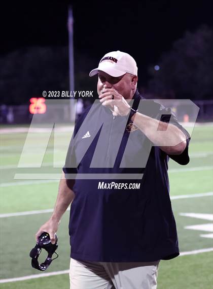 Thumbnail 3 in Grand Saline vs Winona photogallery.