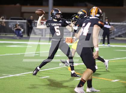 Thumbnail 2 in Grand Saline vs Winona photogallery.