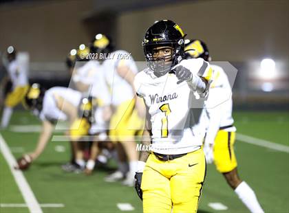 Thumbnail 3 in Grand Saline vs Winona photogallery.