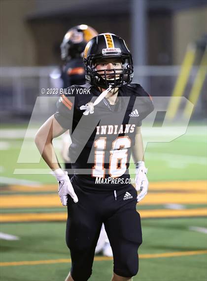 Thumbnail 3 in Grand Saline vs Winona photogallery.