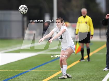 Thumbnail 1 in Academic Magnet vs. Fort Dorchester photogallery.