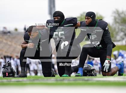 Thumbnail 2 in Fort Bend Hightower vs King (UIL 6A D2 Regional) photogallery.