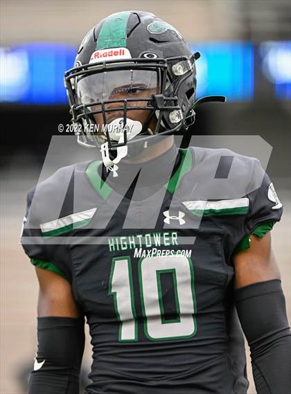 Thumbnail 3 in Fort Bend Hightower vs King (UIL 6A D2 Regional) photogallery.