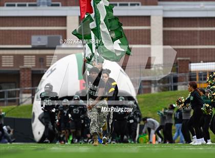 Thumbnail 1 in Fort Bend Hightower vs King (UIL 6A D2 Regional) photogallery.