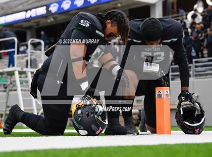 Thumbnail 1 in Fort Bend Hightower vs King (UIL 6A D2 Regional) photogallery.