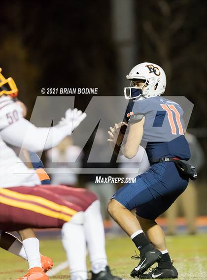 Thumbnail 1 in O'Dea @ Eastside Catholic photogallery.