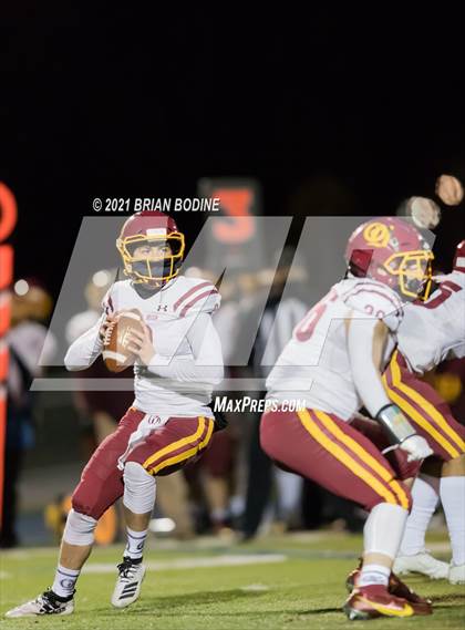 Thumbnail 2 in O'Dea @ Eastside Catholic photogallery.