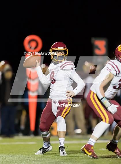 Thumbnail 2 in O'Dea @ Eastside Catholic photogallery.