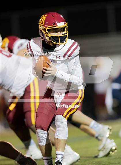 Thumbnail 3 in O'Dea @ Eastside Catholic photogallery.