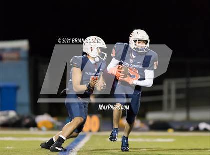Thumbnail 3 in O'Dea @ Eastside Catholic photogallery.