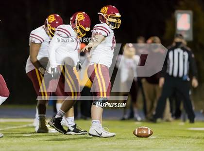 Thumbnail 3 in O'Dea @ Eastside Catholic photogallery.
