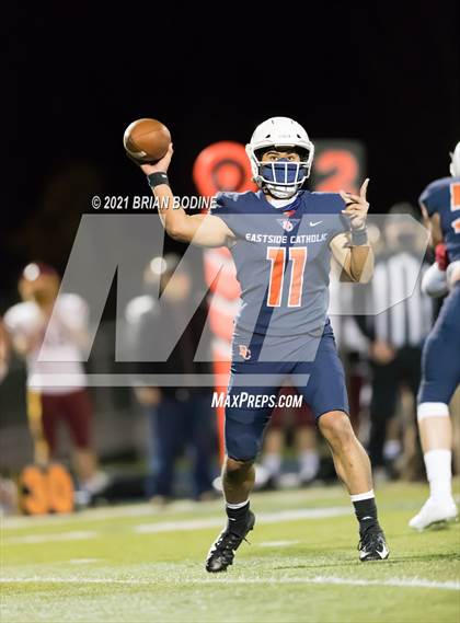 Thumbnail 3 in O'Dea @ Eastside Catholic photogallery.