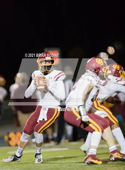 Thumbnail 1 in O'Dea @ Eastside Catholic photogallery.