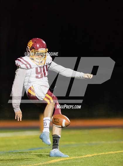 Thumbnail 1 in O'Dea @ Eastside Catholic photogallery.
