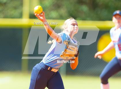 Thumbnail 2 in St. Anne-Pacelli vs Westfield photogallery.