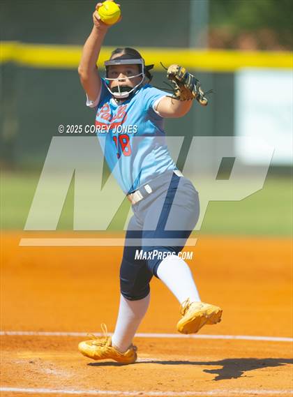 Thumbnail 3 in St. Anne-Pacelli vs Westfield photogallery.