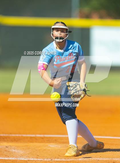 Thumbnail 2 in St. Anne-Pacelli vs Westfield photogallery.