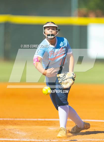 Thumbnail 3 in St. Anne-Pacelli vs Westfield photogallery.