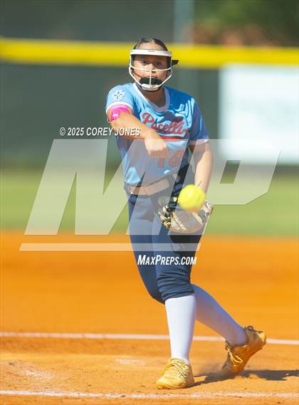 Thumbnail 3 in St. Anne-Pacelli vs Westfield photogallery.