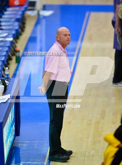 Thumbnail 3 in Fayetteville vs North Little Rock (AAA 7A 2nd Round Playoff) photogallery.