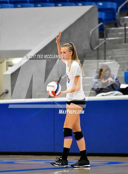 Thumbnail 3 in Fayetteville vs North Little Rock (AAA 7A 2nd Round Playoff) photogallery.