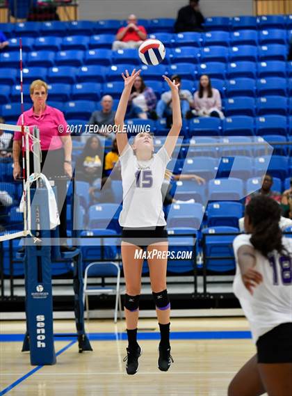 Thumbnail 3 in Fayetteville vs North Little Rock (AAA 7A 2nd Round Playoff) photogallery.