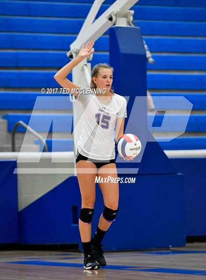 Thumbnail 1 in Fayetteville vs North Little Rock (AAA 7A 2nd Round Playoff) photogallery.