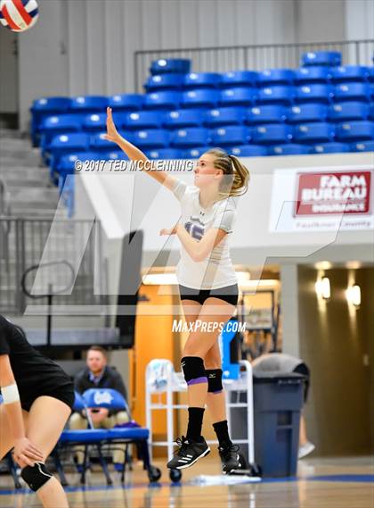 Thumbnail 3 in Fayetteville vs North Little Rock (AAA 7A 2nd Round Playoff) photogallery.