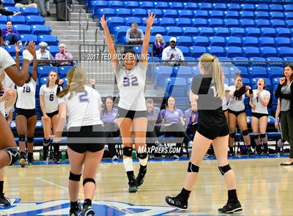 Thumbnail 1 in Fayetteville vs North Little Rock (AAA 7A 2nd Round Playoff) photogallery.