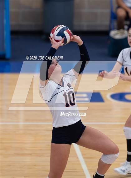 Thumbnail 1 in Reagan [Ronald] vs Brandeis photogallery.