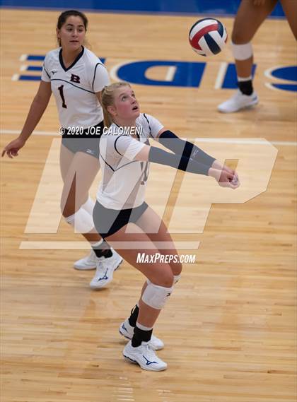 Thumbnail 1 in Reagan [Ronald] vs Brandeis photogallery.