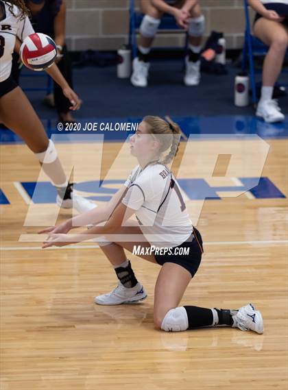 Thumbnail 2 in Reagan [Ronald] vs Brandeis photogallery.