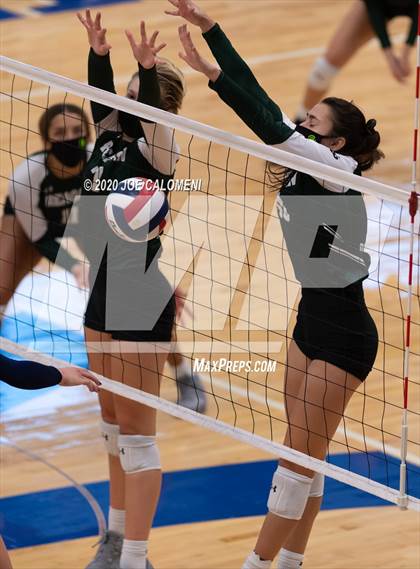 Thumbnail 3 in Reagan [Ronald] vs Brandeis photogallery.