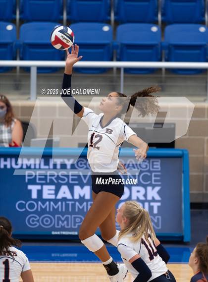 Thumbnail 1 in Reagan [Ronald] vs Brandeis photogallery.