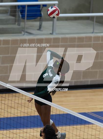 Thumbnail 3 in Reagan [Ronald] vs Brandeis photogallery.