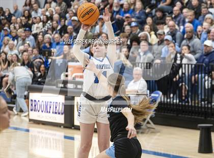 Thumbnail 1 in Riverdale Ridge vs Broomfield (CHSAA 6A Sweet 16) photogallery.