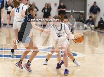 Thumbnail 1 in Riverdale Ridge vs Broomfield (CHSAA 6A Sweet 16) photogallery.