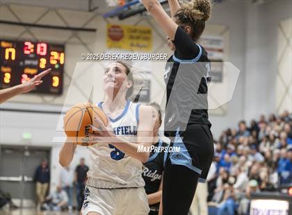 Thumbnail 3 in Riverdale Ridge vs Broomfield (CHSAA 6A Sweet 16) photogallery.