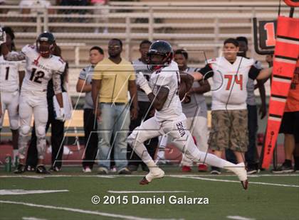 Thumbnail 3 in  Southridge vs.  Booker T. Washington photogallery.