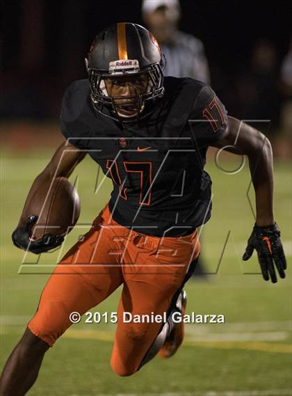 Thumbnail 3 in  Southridge vs.  Booker T. Washington photogallery.