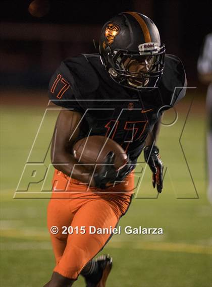 Thumbnail 1 in  Southridge vs.  Booker T. Washington photogallery.