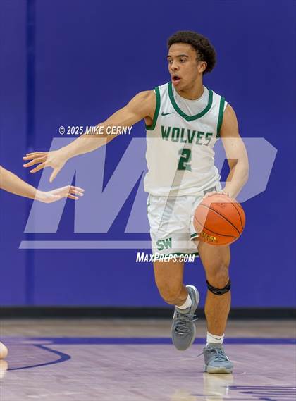 Thumbnail 1 in Park Hill South vs Blue Valley Southwest (810 Varsity Showcase #39) photogallery.