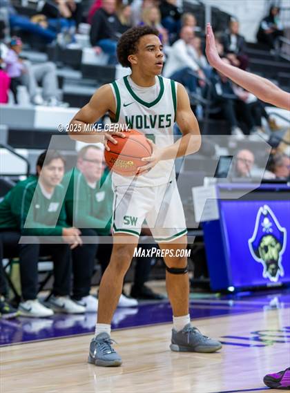 Thumbnail 2 in Park Hill South vs Blue Valley Southwest (810 Varsity Showcase #39) photogallery.