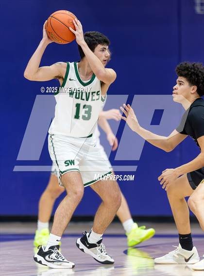 Thumbnail 1 in Park Hill South vs Blue Valley Southwest (810 Varsity Showcase #39) photogallery.