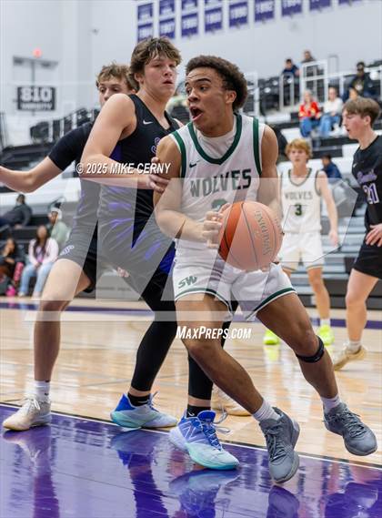 Thumbnail 3 in Park Hill South vs Blue Valley Southwest (810 Varsity Showcase #39) photogallery.